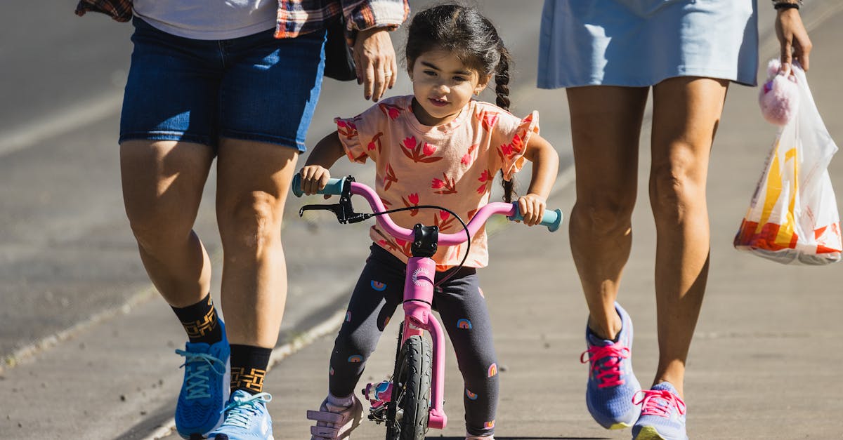découvrez nos conseils pratiques pour l'entretien optimal de votre balançoire pour enfants. apprenez à maintenir la sécurité et la performance de votre vélo d'équilibre grâce à des astuces de nettoyage, d'inspection et de réglage, afin d'assurer des heures de plaisir en toute sécurité.