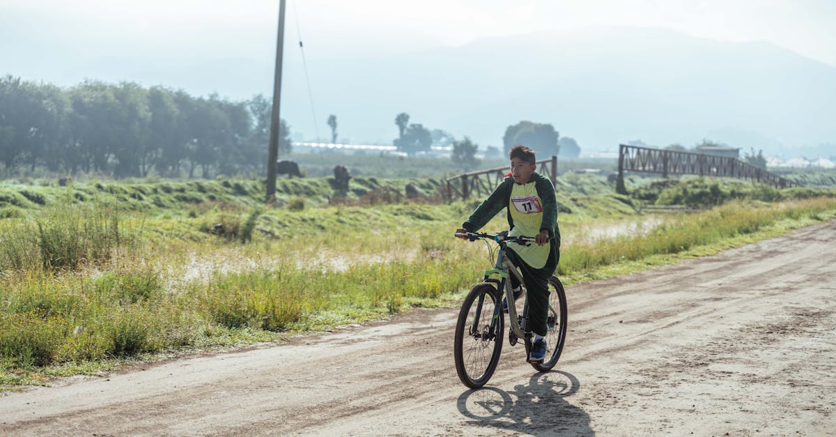 découvrez l'importance de la sécurité des vélos d'équilibre pour les jeunes enfants. apprenez des conseils pratiques pour garantir une expérience de conduite sécuritaire tout en favorisant le développement de l'équilibre et de la coordination.
