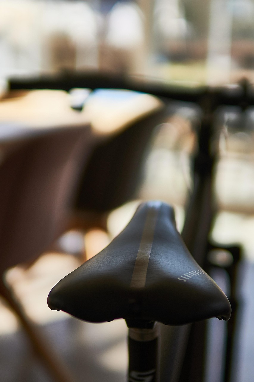 d&eacute;couvrez notre selle r&eacute;glable offrant un confort personnalis&eacute; et une adaptation parfaite &agrave; votre posture pour une exp&eacute;rience de conduite optimale.